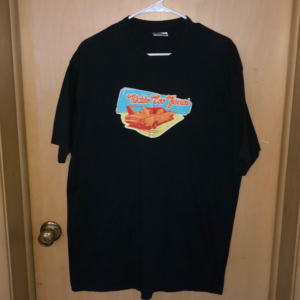 MENS T-SHIRT